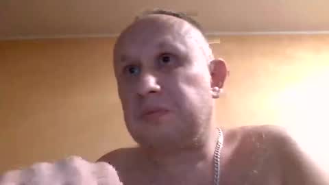 dxd69 online show from December 22, 2025, 4:37 pm