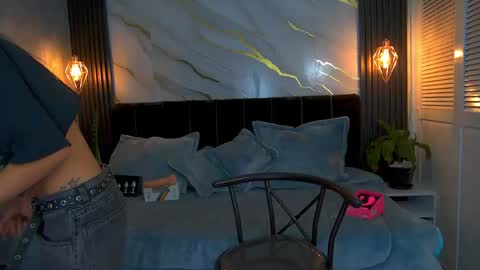 dark_dominika online show from April 24, 2026, 12:51 pm