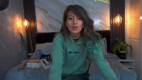 Snapshot of dark_dominika chatting on May 15, 2026, 12:56 pm dark_dominika online show from May 15, 2026, 12:56 pm