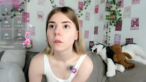 Ester online show from June 18, 2026, 10:09 am