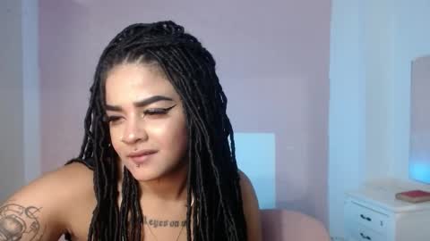 dark_flama online show from March 26, 2026, 1:44 am