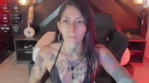 M I K A E L A online show from February 25, 2026, 7:12 pm