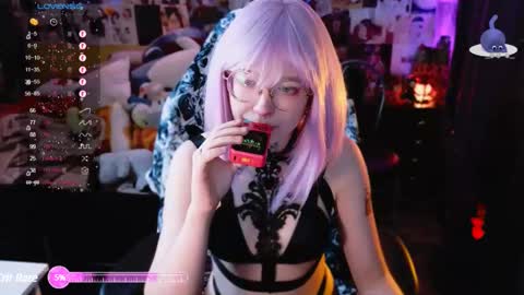 Lucious Foijieh online show from January 3, 2025, 3:44 pm