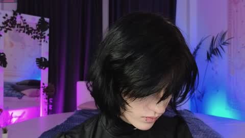 Vamp  online show from January 15, 2025, 1:52 pm