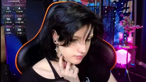 Vamp  online show from February 14, 2025, 4:15 am