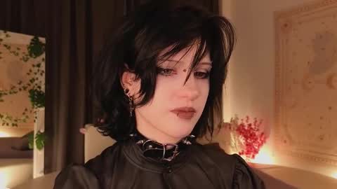 Vamp  online show from February 21, 2025, 9:54 pm