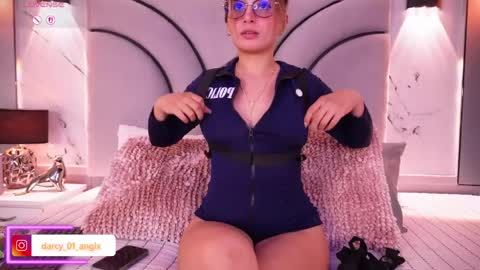 Angel Darcy  online show from May 13, 2026, 12:08 am
