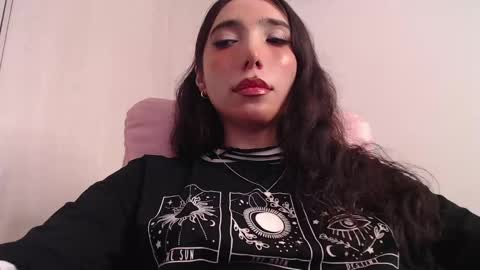 Snapshot of darkcandy666 chatting on March 5, 2025, 10:21 pm Candy online show from March 5, 2025, 10:21 pm