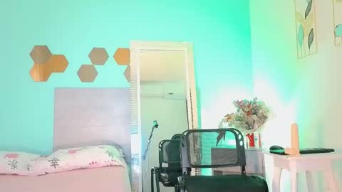 darkcandyboy online show from October 14, 2025, 12:50 pm