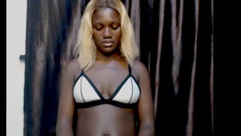 sexygal online show from September 21, 2025, 9:27 pm