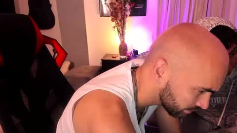 darkdesire_1 online show from March 1, 2025, 2:37 am