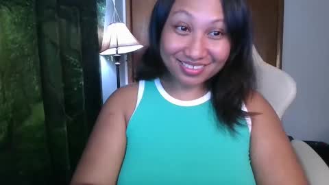 SweetCreamer online show from March 12, 2025, 6:11 pm