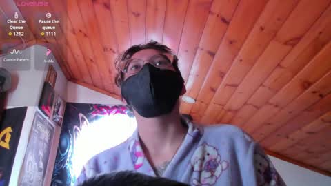 Snapshot of darkness_joones chatting on April 29, 2026, 5:06 pm Darkness online show from April 29, 2026, 5:06 pm