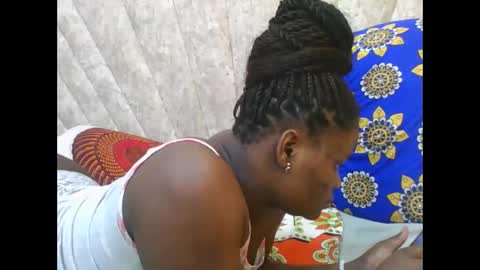 SHANICE online show from October 21, 2025, 11:00 am