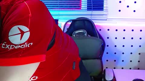 DARKO0717 online show from November 6, 2025, 1:06 am