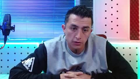 DARKO0717 online show from April 20, 2026, 7:04 pm