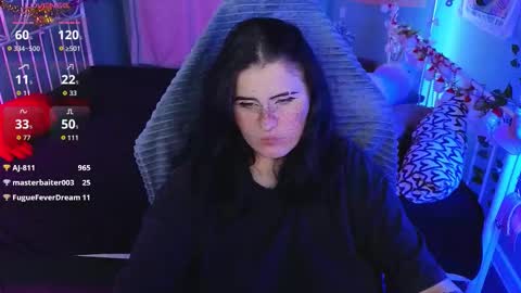 Snapshot of darksh1ne chatting on December 19, 2025, 6:31 am Shine online show from December 19, 2025, 6:31 am