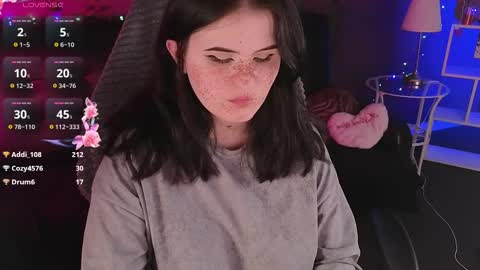 Snapshot of darksh1ne chatting on January 13, 2026, 10:26 pm Shine online show from January 13, 2026, 10:26 pm