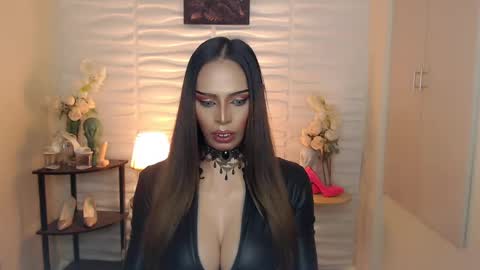 HAPPY BIRTHDAY MISTRESS MADRIANA online show from December 3, 2024, 4:28 pm