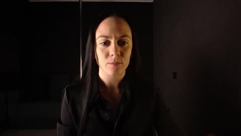 darkspark_ online show from October 6, 2025, 8:23 am