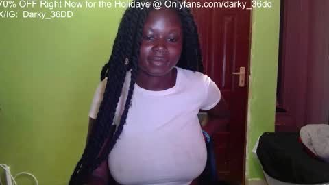 Snapshot of darky_36dd chatting on October 14, 2025, 5:41 am exclusive sexual content -- IGTwitterX darky 32dd online show from October 14, 2025, 5:41 am