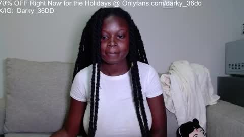 Snapshot of darky_36dd chatting on October 25, 2025, 3:29 pm exclusive sexual content -- IGTwitterX darky 32dd online show from October 25, 2025, 3:29 pm