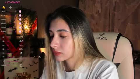 Belle online show from October 19, 2025, 3:40 am