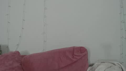 Darla Fae online show from April 22, 2026, 3:13 pm