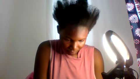 Snapshot of darling_dreamer2 chatting on June 29, 2026, 5:14 am darling_dreamer2 online show from June 29, 2026, 5:14 am