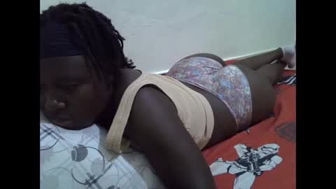 darling_ella online show from March 28, 2026, 5:07 am