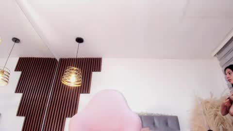 Snapshot of darling_spoiled chatting on May 12, 2026, 10:56 am darling online show from May 12, 2026, 10:56 am
