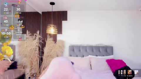 Snapshot of darling_spoiled chatting on May 15, 2026, 10:55 am darling online show from May 15, 2026, 10:55 am