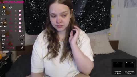 darling_tony18 online show from April 22, 2026, 12:28 pm