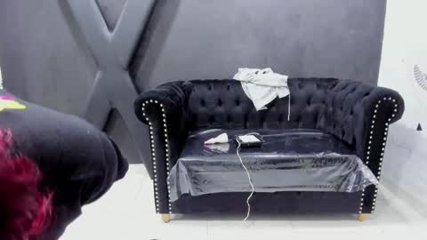 Darling online show from February 9, 2025, 1:46 pm