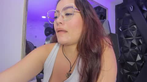 Darling online show from April 22, 2026, 3:13 pm