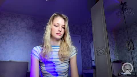 D online show from September 12, 2025, 5:18 am