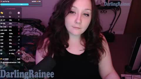 Snapshot of darlingrainee chatting on April 17, 2026, 4:04 am DarlingRainee online show from April 17, 2026, 4:04 am