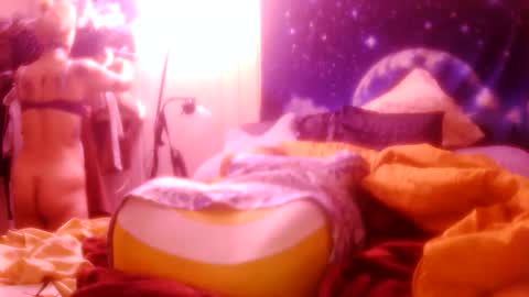 darnette_daisy online show from May 5, 2026, 6:10 am