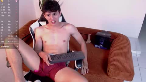 darrencolleen online show from February 4, 2026, 2:06 am