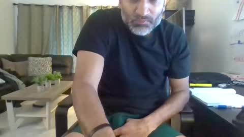 Snapshot of darryl43321 chatting on December 1, 2025, 5:51 pm darryl43321 online show from December 1, 2025, 5:51 pm