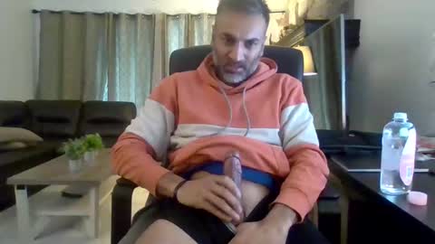 Snapshot of darryl43321 chatting on December 19, 2025, 6:26 pm darryl43321 online show from December 19, 2025, 6:26 pm