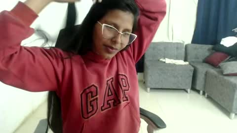 Snapshot of darsha_1 chatting on June 15, 2026, 12:29 pm Darsha online show from June 15, 2026, 12:29 pm