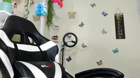 Snapshot of darsha__sahu chatting on September 26, 2025, 2:15 am Darsha online show from September 26, 2025, 2:15 am