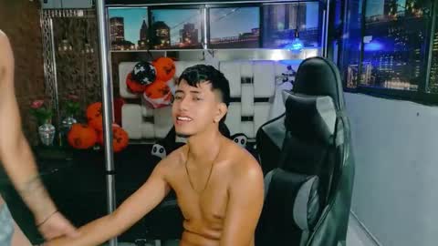 darwinandbrayan online show from October 31, 2025, 2:51 pm