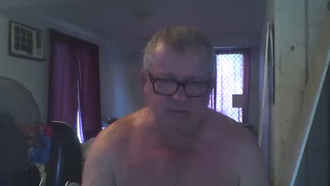 darwincock online show from December 25, 2024, 10:59 pm