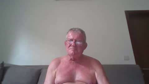 Snapshot of darwincock chatting on June 3, 2026, 3:09 am darwincock online show from June 3, 2026, 3:09 am