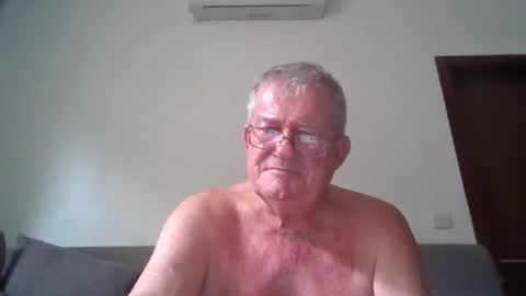 Snapshot of darwincock chatting on June 5, 2026, 2:51 am darwincock online show from June 5, 2026, 2:51 am