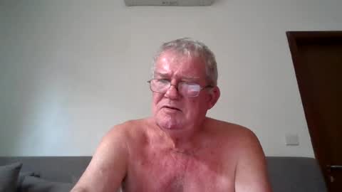 Snapshot of darwincock chatting on June 25, 2026, 3:39 am darwincock online show from June 25, 2026, 3:39 am