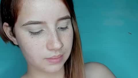 Dafne online show from March 7, 2025, 10:43 pm