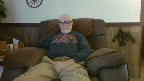 dave571960 online show from July 17, 2026, 9:49 am